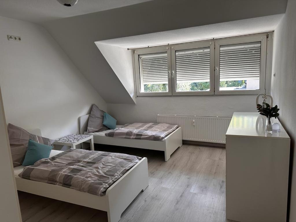 A&V Apartments Wunderschoene Rheinblick Wohnung Zum Entspannen Apt Ela Duisbourg Extérieur photo