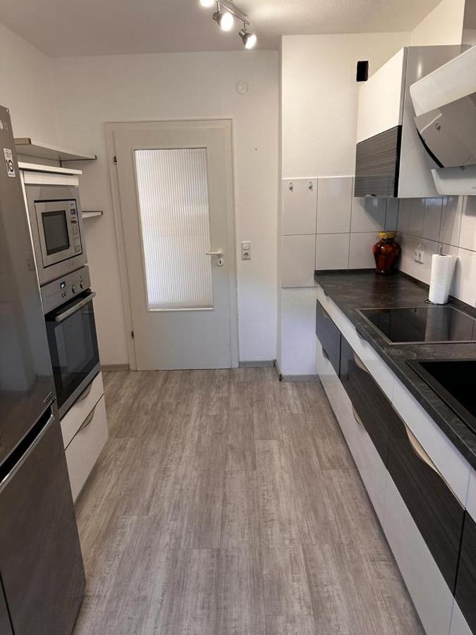 A&V Apartments Wunderschoene Rheinblick Wohnung Zum Entspannen Apt Ela Duisbourg Extérieur photo